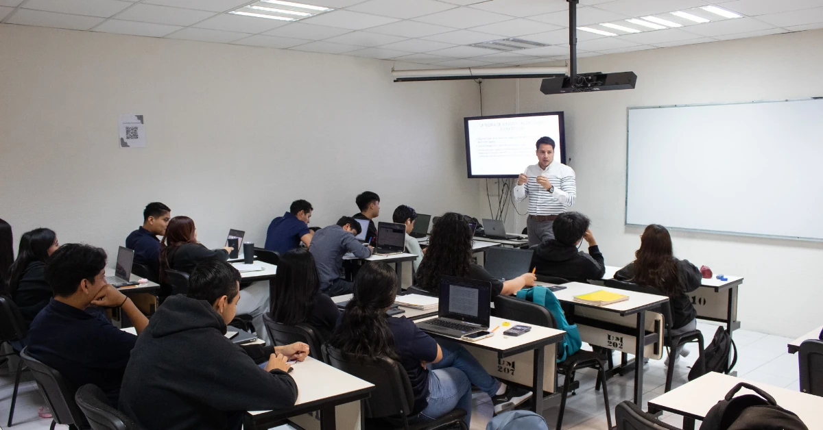 Buscamos Docente De Licenciatura En Derecho Universidad De Montemorelos